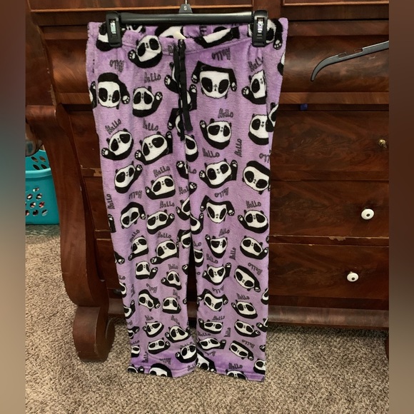 Panda PJ Lounge Pants (Fits M-L juniors - Picture 10 of 12